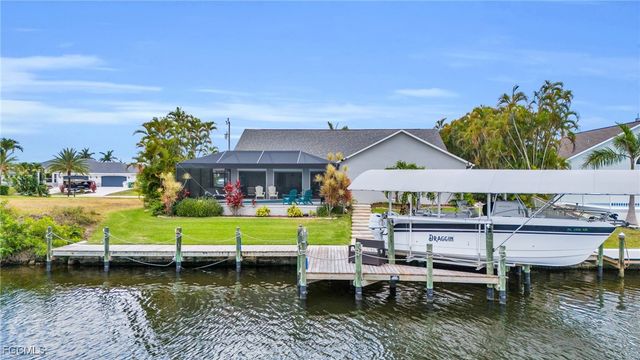 4122 SW 23rd PL, Cape Coral, FL 33914