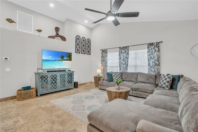 4122 SW 23rd PL, Cape Coral, FL 33914