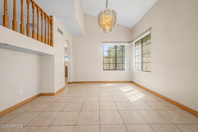 9555 S PALM Drive, Tempe, AZ 85284