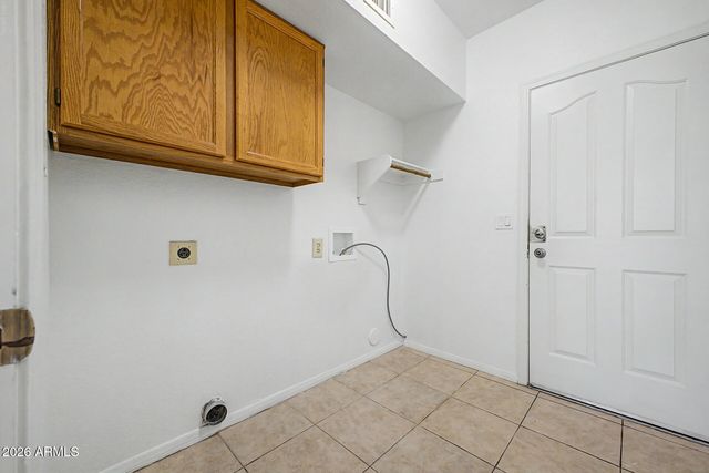 9555 S PALM Drive, Tempe, AZ 85284