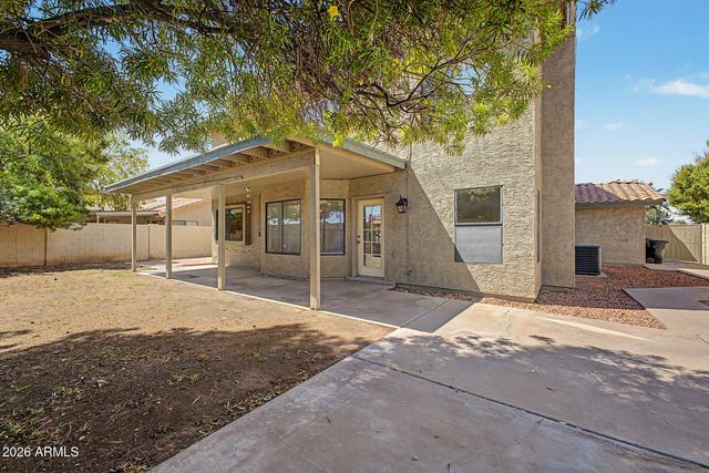 9555 S PALM Drive, Tempe, AZ 85284