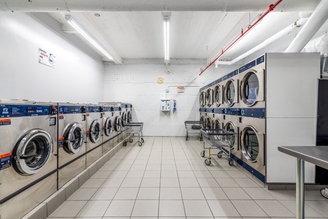 6730 Clyde St Apt 6G, New York City, NY 11375