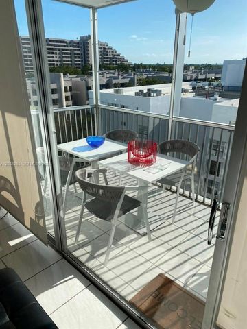 150 Ocean Lane Drive 8B, Key Biscayne, FL 33149