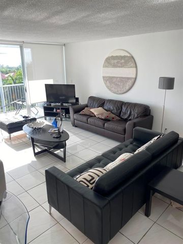 150 Ocean Lane Drive 8B, Key Biscayne, FL 33149