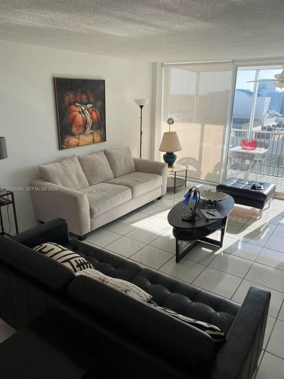 150 Ocean Lane Drive 8B, Key Biscayne, FL 33149