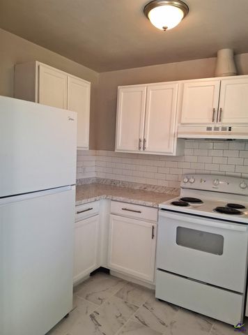 2018 Winston Drive, Macon, GA 31206