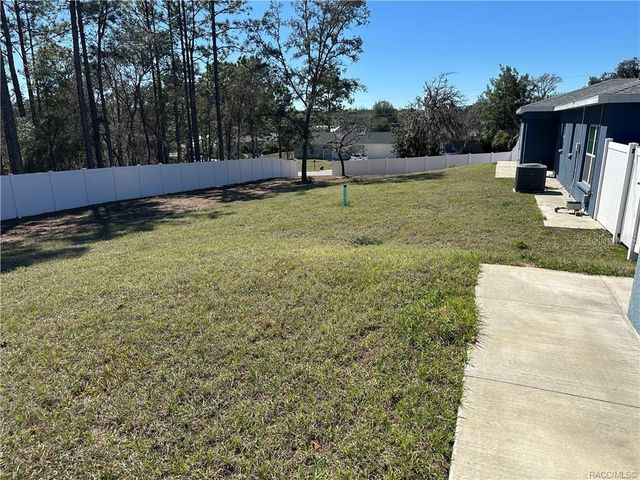 5737 N CLAREMONT DRIVE, Citrus Springs, FL 34434