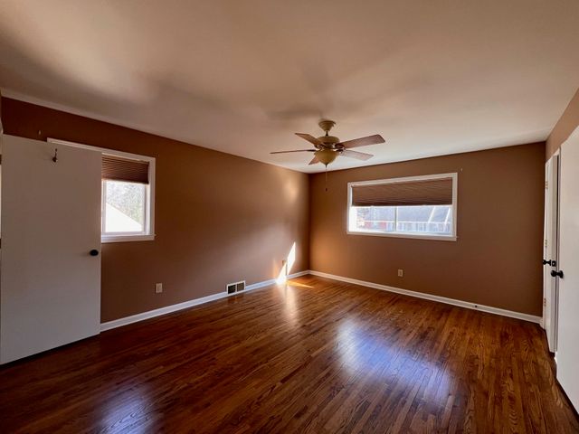 3034 LAURENCEKIRK RD, Memphis, TN 38128