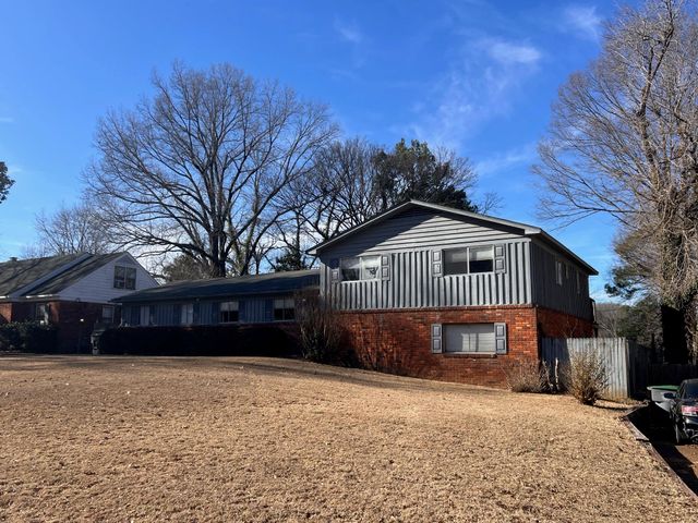 3034 LAURENCEKIRK RD, Memphis, TN 38128