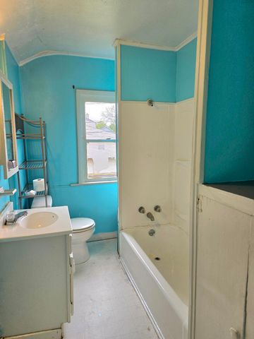 826 N Belmont Avenue 826 N Belmont Avenue, Springfield, OH 45503