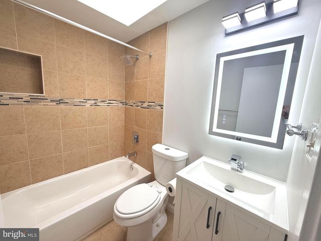 4114 REISTERSTOWN RD, Baltimore, MD 21215