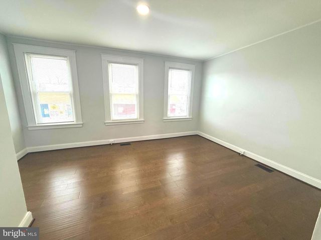 4114 REISTERSTOWN RD, Baltimore, MD 21215