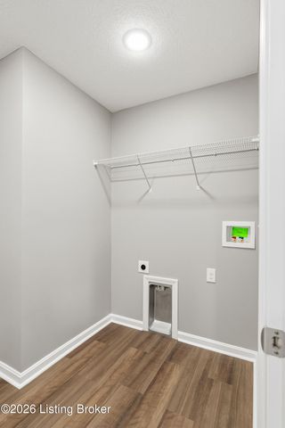 15 Paislynne Ct, Brandenburg, KY 40108