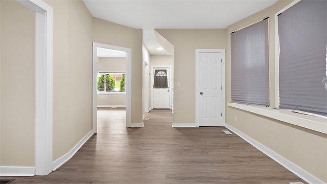 543 4th St, Pitcairn, PA 15140