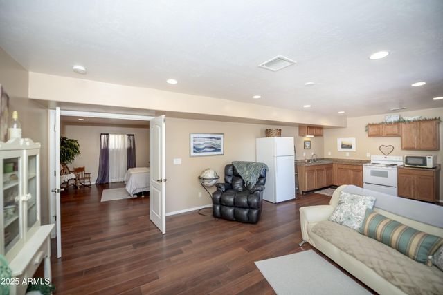 11160 E PIMA Road, Dewey, AZ 86327