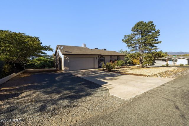 11160 E PIMA Road, Dewey, AZ 86327