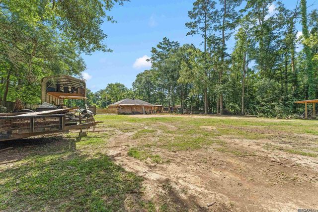 33897 Duff Rd, Walker, LA 70785