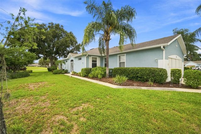 2102 ACADIA GREENS DRIVE 2102, Sun City Center, FL 33573