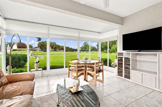 2102 ACADIA GREENS DRIVE 2102, Sun City Center, FL 33573