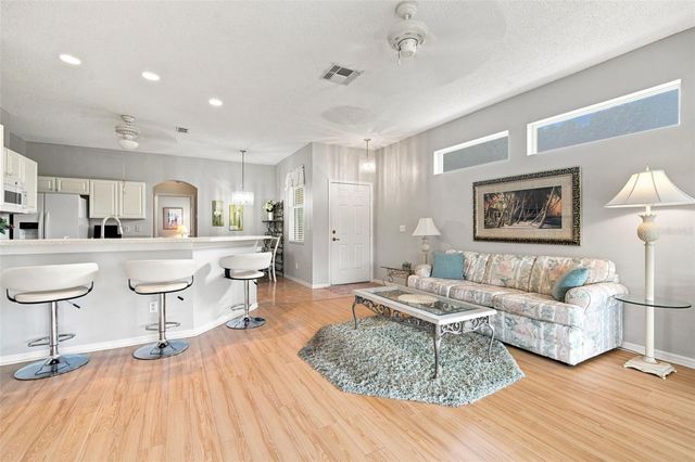 2102 ACADIA GREENS DRIVE 2102, Sun City Center, FL 33573