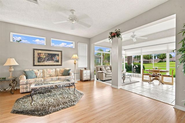 2102 ACADIA GREENS DRIVE 2102, Sun City Center, FL 33573