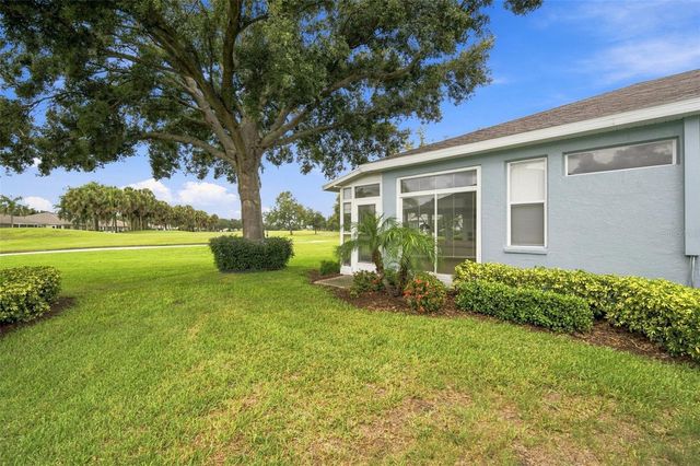 2102 ACADIA GREENS DRIVE 2102, Sun City Center, FL 33573