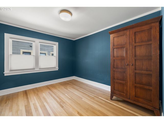 3815 Ne 16TH Ave, Portland, OR 97212