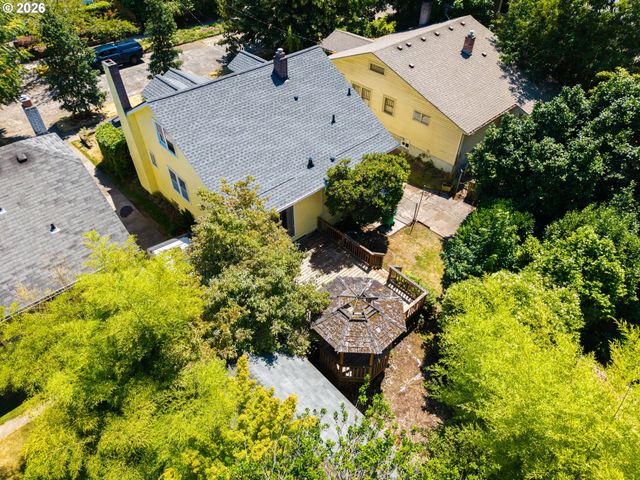 3815 Ne 16TH Ave, Portland, OR 97212