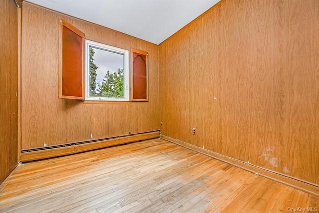 58-30 75th Street, Middle Village, NY 11379