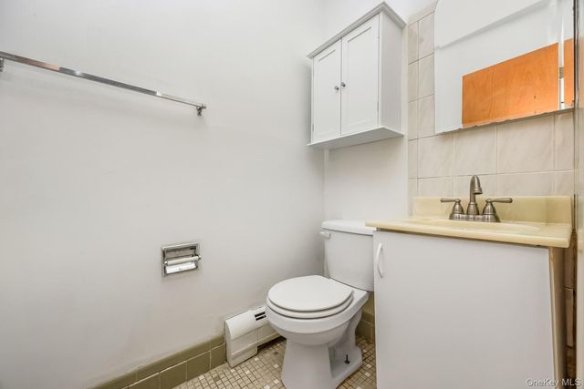 58-30 75th Street, Middle Village, NY 11379
