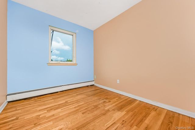 58-30 75th Street, Middle Village, NY 11379