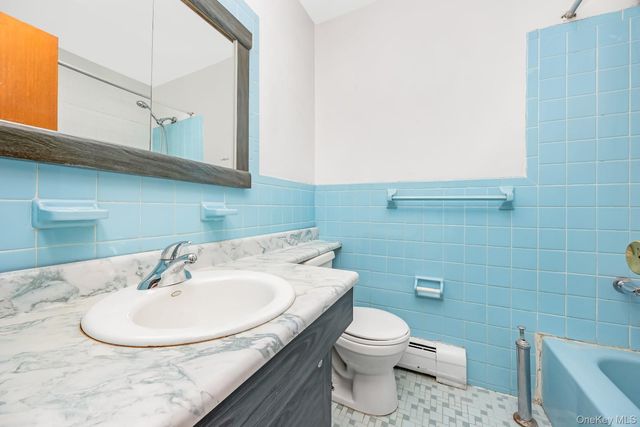 58-30 75th Street, Middle Village, NY 11379