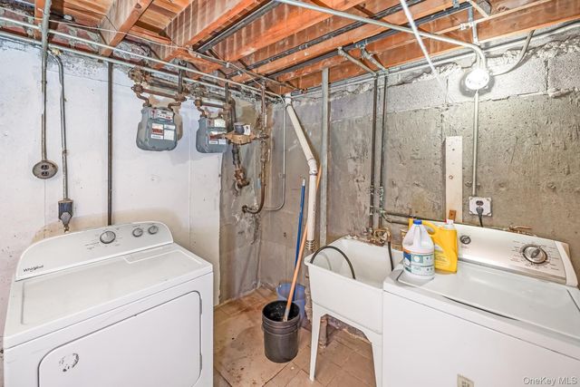58-30 75th Street, Middle Village, NY 11379