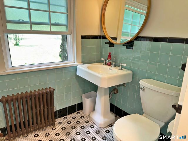 495 Isinglass Road, Shelton, CT 06484