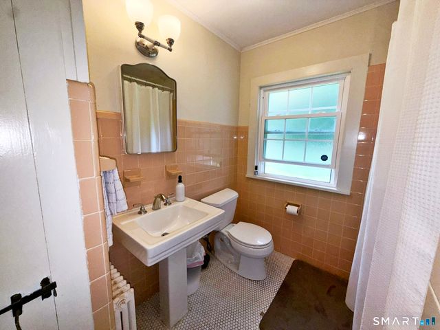495 Isinglass Road, Shelton, CT 06484