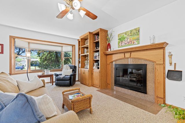 872 Westview Drive, Shoreview, MN 55126