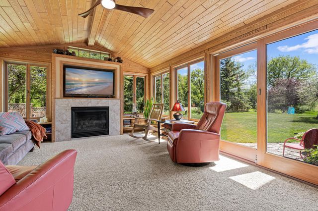 872 Westview Drive, Shoreview, MN 55126