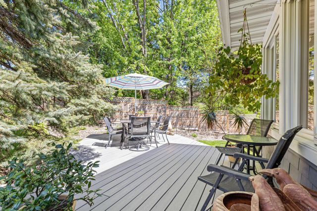 872 Westview Drive, Shoreview, MN 55126