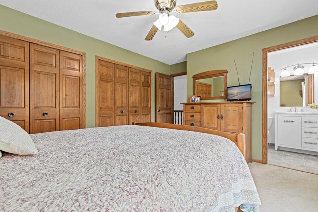 872 Westview Drive, Shoreview, MN 55126