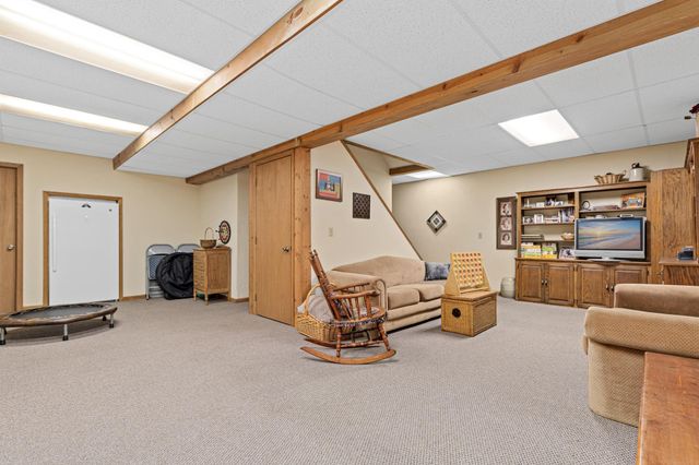 872 Westview Drive, Shoreview, MN 55126