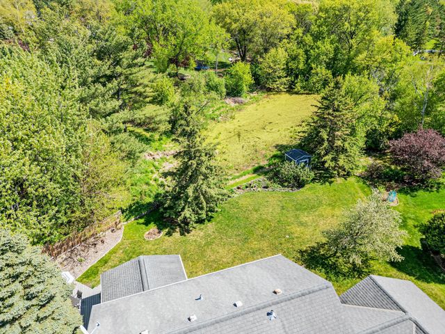 872 Westview Drive, Shoreview, MN 55126