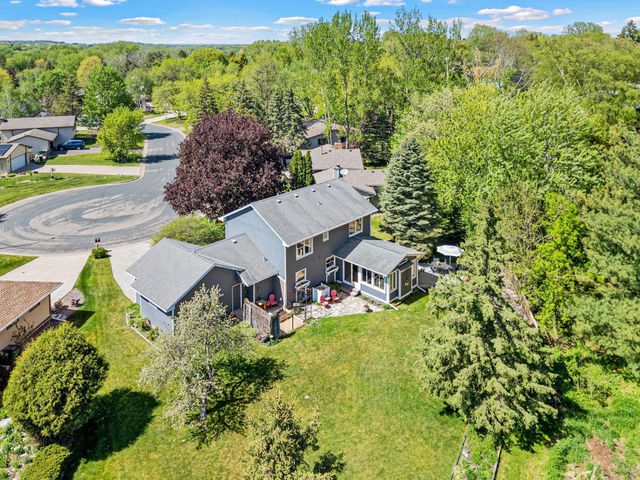 872 Westview Drive, Shoreview, MN 55126