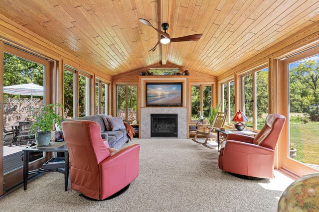 872 Westview Drive, Shoreview, MN 55126