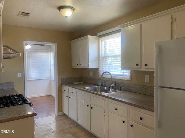 938 Ford Street, Corona, CA 92879