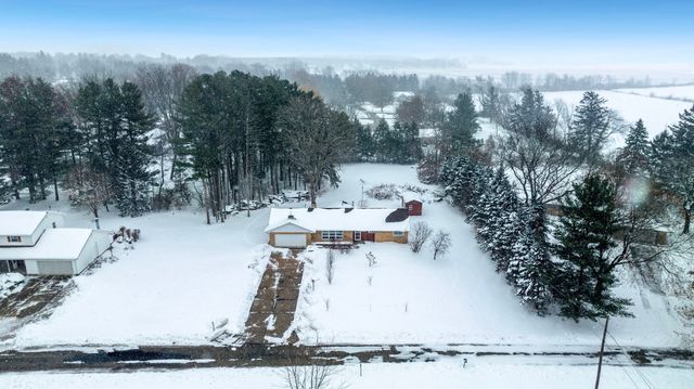 1849 N Weller Drive, Mount Morris, IL 61054