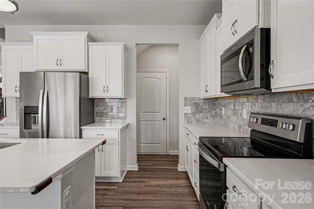 8109 Overmeadow Lane, Charlotte, NC 28269