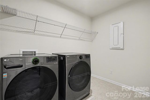 8109 Overmeadow Lane, Charlotte, NC 28269