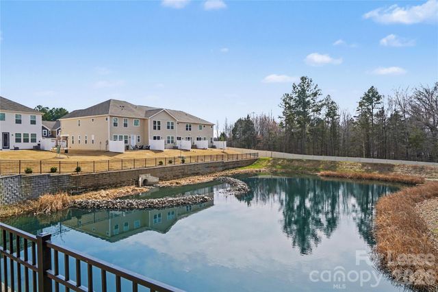 8109 Overmeadow Lane, Charlotte, NC 28269