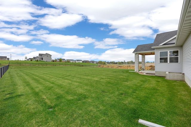 5267 Silver Rock Drive, Marion, IA 52302