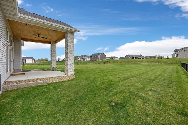 5267 Silver Rock Drive, Marion, IA 52302